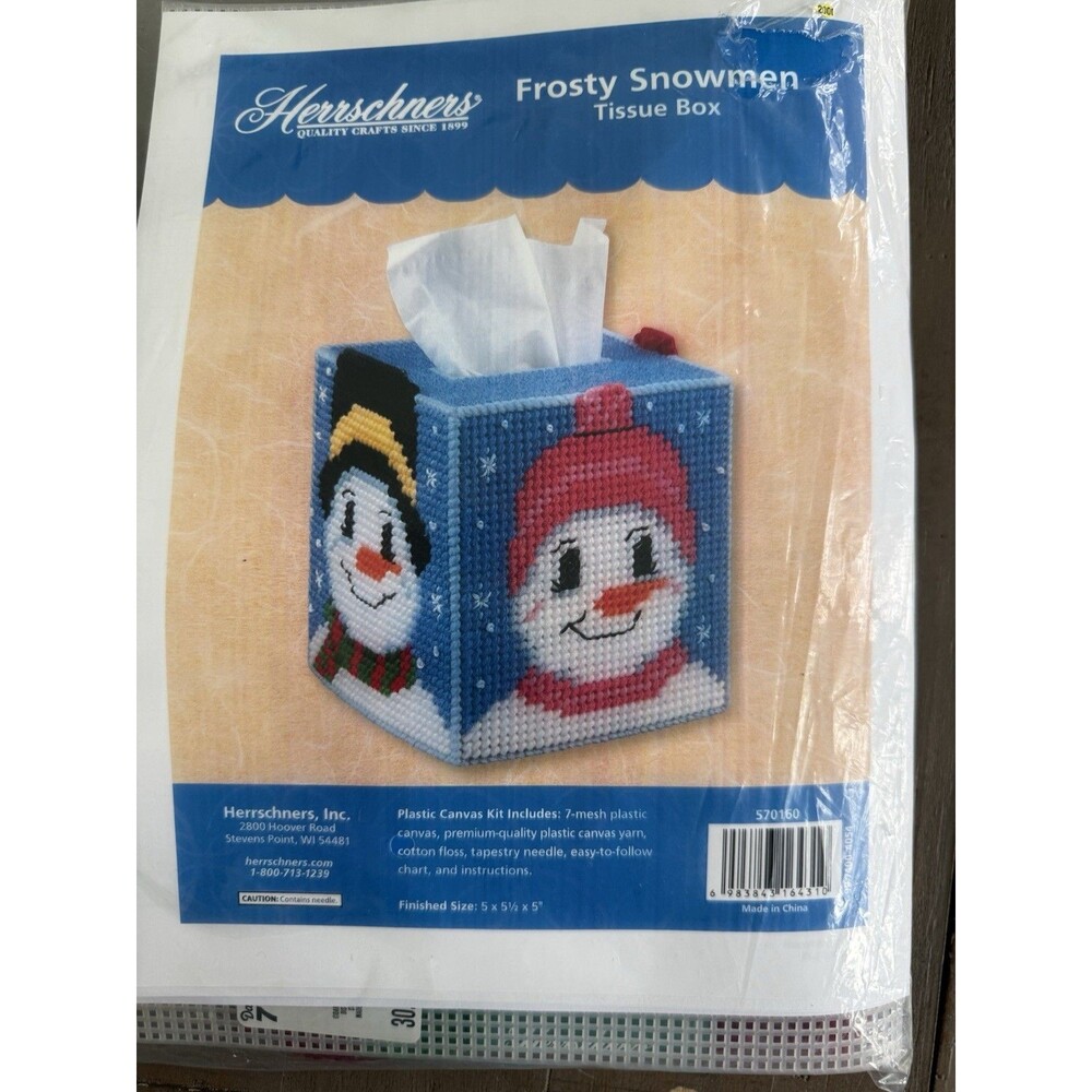 Craftways Frosty Snowmen #570160 Tissue Box Cover Plastic Canvas NIP